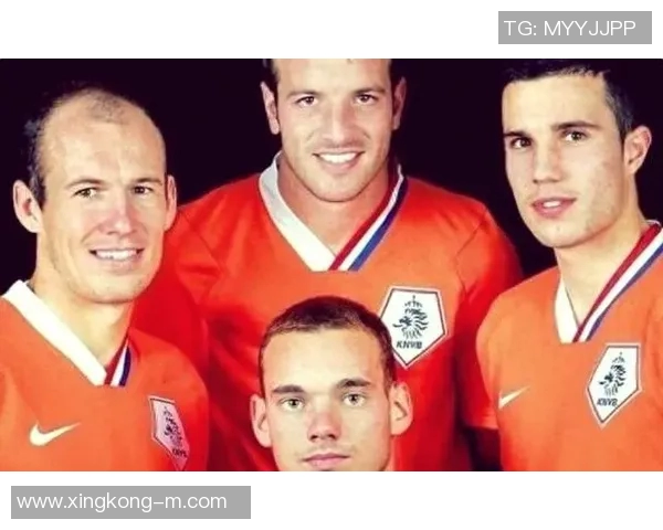 荷兰足球历史上最伟大球星排名第一是谁他的传奇与成就揭秘 荷兰足球历史上最伟大球星排名第一是谁他的传奇与成就揭秘